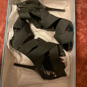 Brand new heels never been worn